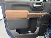 Thumbnail of 2022 Northsky Blue Metallic Chevrolet Silverado 2500