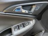 Thumbnail of 2016 White Chevrolet Malibu