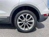 Thumbnail of 2019 White Platinum Lincoln MKC