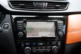 Thumbnail of 2018 White Nissan Rogue
