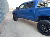 Thumbnail of 2016 Blue Toyota Tacoma