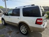Thumbnail of 2013 White Ford Expedition