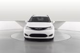 Thumbnail of 2017 White Chrysler Pacifica