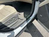 Thumbnail of 2020 White Cadillac XT6