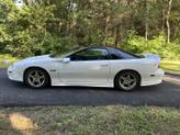 Thumbnail of 2002 White Chevrolet Camaro