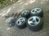 Thumbnail of 1995 Green Dodge Viper