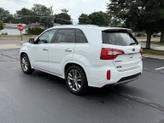 Thumbnail of 2015 White Kia Sorento