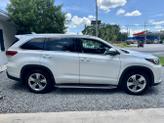Thumbnail of 2019 White Toyota Highlander