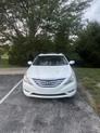 Photo of 2011 White Hyundai SONATA
