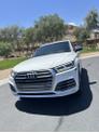 Photo of 2018 White Audi SQ5