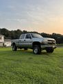 Thumbnail of 2001 Beige Chevrolet Silverado 2500