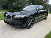 Photo of 2020 Black Volvo S90 Recharge Plug-In Hybrid