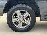 Thumbnail of 2006 Black Lexus LX 470