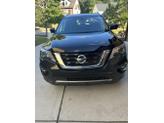 Thumbnail of 2017 Black Nissan Pathfinder