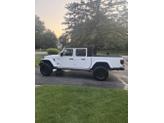 Thumbnail of 2023 White Jeep Gladiator