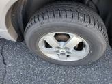 Thumbnail of 2006 Silver Saturn Vue