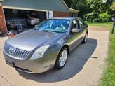 Photo of 2010 Gray Mercury Milan