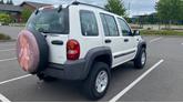 Thumbnail of 2004 White Jeep Liberty