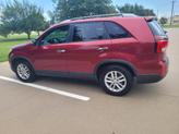 Thumbnail of 2014 Red Kia Sorento