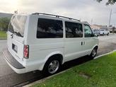 Photo of 2005 White Chevrolet Astro