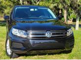 Photo of 2013 Black Volkswagen Tiguan