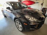 Photo of 2017 Black Porsche Macan