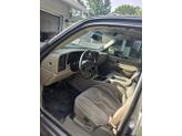 Thumbnail of 2003 Beige Chevrolet Silverado 2500