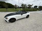 Thumbnail of 2018 White FIAT 124 Spider