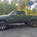 Thumbnail of 1998 Green Toyota Tacoma
