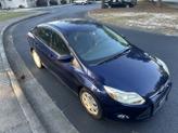 Thumbnail of 2012 Blue Ford Focus