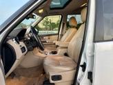 Thumbnail of 2015 White Land Rover LR4