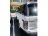 Thumbnail of 2005 White Land Rover Range Rover
