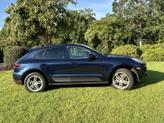 Thumbnail of 2017 Blue Porsche Macan