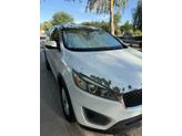 Thumbnail of 2016 White Kia Sorento