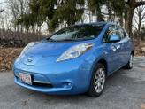 Photo of 2013 Blue Nissan Leaf