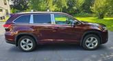 Thumbnail of 2019 Red Toyota Highlander