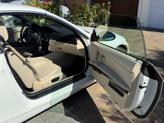 Thumbnail of 2009 White BMW 328