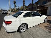 Thumbnail of 2009 White BMW 328