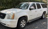 Photo of 2010 White GMC Yukon XL