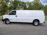 Photo of 2006 White Chevrolet Express 3500