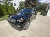 Photo of 2021 Black Jeep Grand Cherokee