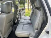 Thumbnail of 2006 White Lincoln Navigator