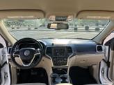 Thumbnail of 2014 White Jeep Grand Cherokee