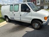 Photo of 2005 White Ford E250