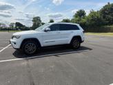 Photo of 2020 White Jeep Grand Cherokee