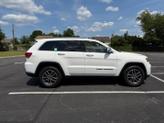 Thumbnail of 2020 White Jeep Grand Cherokee