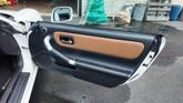 Thumbnail of 2003 White Toyota MR2