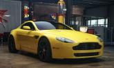 Thumbnail of 2008 Yellow Aston Martin V8 Vantage