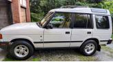 Thumbnail of 1998 White Land Rover Discovery
