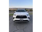 Thumbnail of 2021 White Toyota Highlander